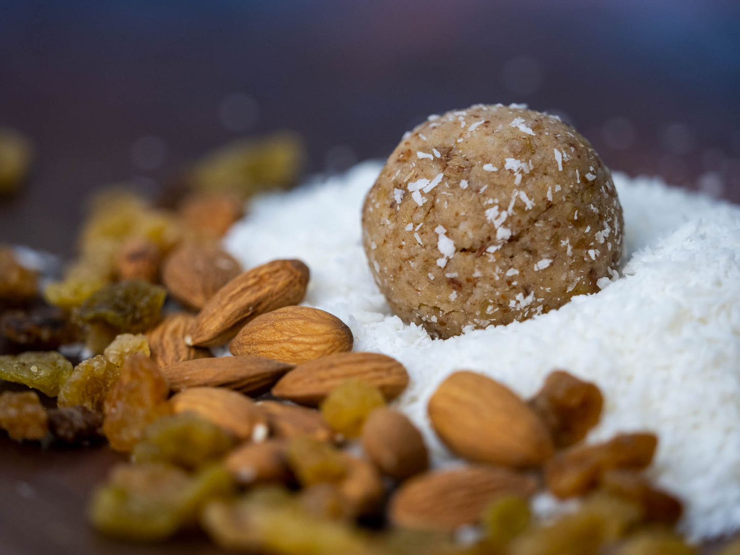 Sultana & Almond Real Food Bar